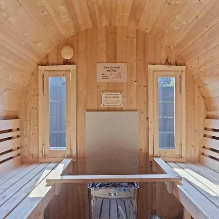 In With Sauna *